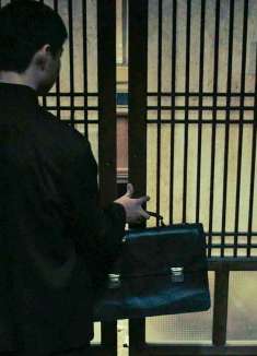 号称韩国最强反转电影，不看完猜不到，唯一一部没猜到结局的电影