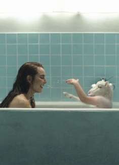 女人把羊崽当儿子养，不料羊崽有个生猛的半羊人老爹，酿成大祸