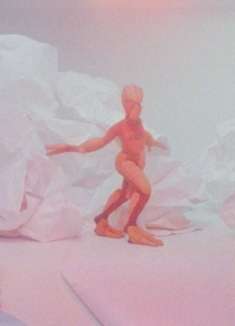 VOGUE 时尚短片，5 位不被世界认同的怪物