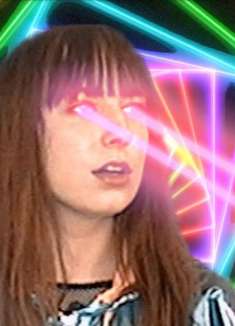 睡前迷幻一下！复古迷幻摇滚「Push Me Away」MV 上线