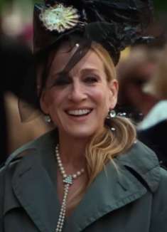 Vogue 广告致敬「欲望都市」25 周年