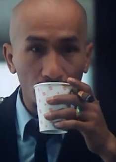 横财：你呀，三天之内不可以离开我，我也想享受青霞的这种待遇