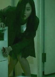 少女为了报复闺蜜，偷偷在网上诅咒她，却不料已闯下册大祸