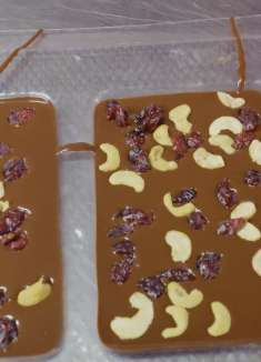 远古手艺谈：众所周知，调温是制作巧克力过程中重要的一步