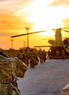 一场较量正在东亚酝酿，2大强国开始明争暗斗，军方发出最后通牒