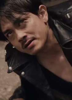 热血街区：收获一枚迷弟很简单，打赢他就行了！