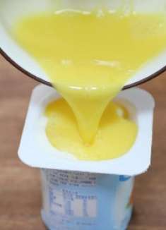 把鸡蛋倒进酸奶,瞬间变成一道好吃,头一次见这种做法