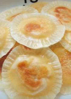 饺子皮别包饺子了，这样做简单又好看，比馅饼好吃，家人都称赞