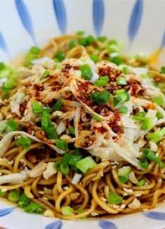 四川人喜欢吃这道凉面,鲜香可口好吃又解馋