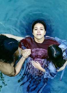 未来世界,一场停电让全球人类失眠,只有睡着的人才有资格活下去