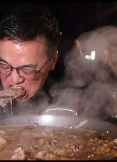 嘎嘎一嘎嘎？到底吃的啥，一口下肚就让人直飙家乡话