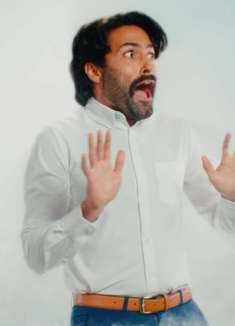 下地狱的男人，不能「穿衣自由」