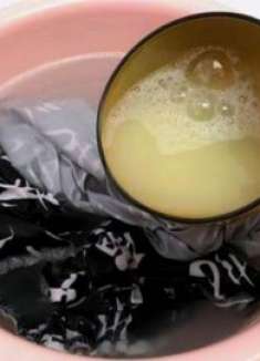 不管多脏的衣服，洗衣服时倒一碗，搓一搓立马干净如新，简单方便