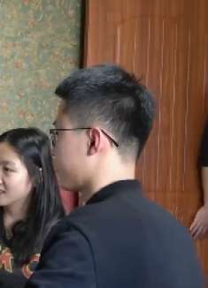 你是黑棋是不，让我来看看