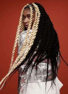 多彩音乐：佛得角和葡萄牙混血歌手演绎「Tequila」