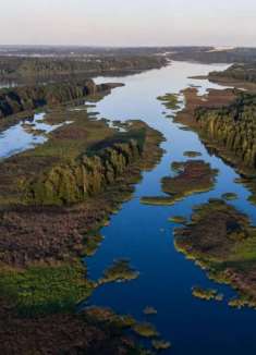 鸟瞰之下的立陶宛，好似传说中的精灵国度