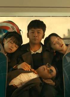 商业大佬意外穿越，却弥补了一段长久的遗憾