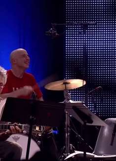 前卫爵士大师的呐喊，在音乐中响起