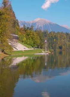 高山布莱德湖：清澈美丽，让人心动