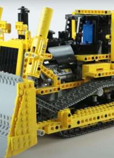 乐高科技系列：电动推土机