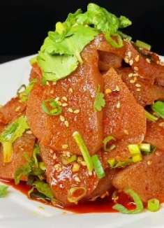 魔芋经常吃但是怎么做呢？今天为大家分享一期农家美食手工魔芋