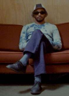 复古音乐 MV，法兰西绅士的神秘时刻