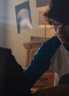 《机器人弗雷迪》：小伙捡到一个机器人，不仅会家务还会干作业