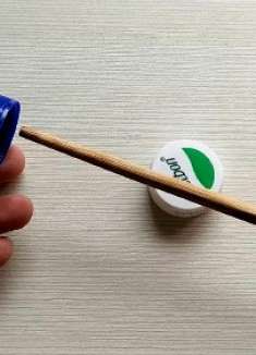 塑料瓶盖不要扔,用筷子戳一戳真是聪明,知道的人不多,快试试