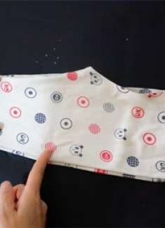 裤子都要扔了，多亏网友提醒，原来缝一缝还挺实用