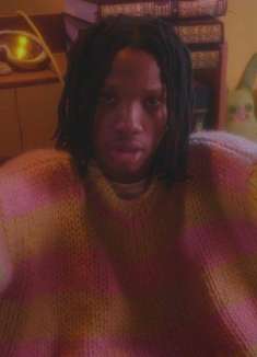 伦敦卧室音乐人 808vic 上演「为爱而活」