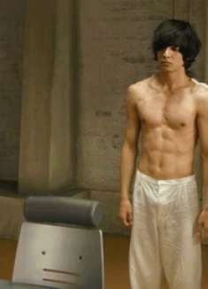 揭露人性黑暗的犯罪片，论述当代日本冷漠社会下的百态，无比真实！