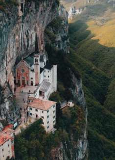 视觉系无人机航拍盛宴：纵情山海