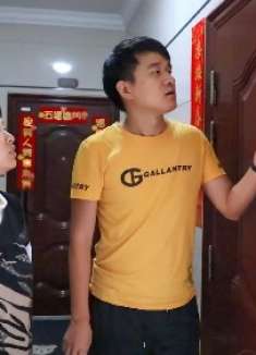 恶媳妇争房产赶走公婆，没想亲儿子也来帮忙，结局太逗了