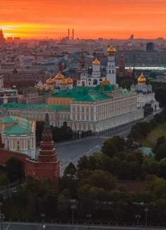 俄罗斯：傲然屹立于严寒