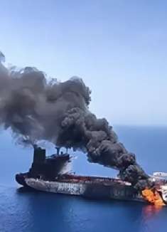 油轮无视警告，伊朗革命卫队在霍尔木兹海峡出手轰炸