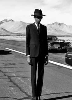 Celine神操作，把时装秀搬进了西部电影