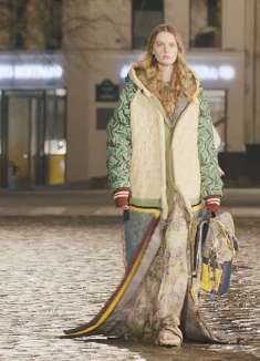 温暖亮点：Chloé 2021/2022 秋冬系列