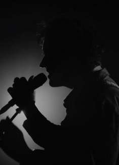 小号融入摇滚！利物浦乐队 The Wombats 超燃新歌 MV