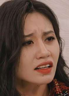 身价万亿的总裁带妻子去吃饭，却被工作人员瞧不起