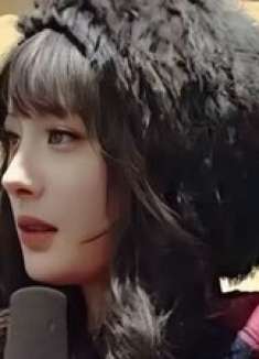 杨幂：我15岁的时候，就在说我整容