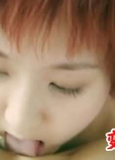 女孩住在姨妈家几天，身体开始变异，嘴里吐出蛇信子！