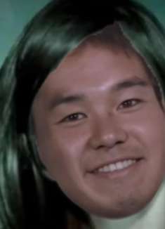 24岁， 欧若拉，真的笑死我了