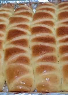 一碗面粉加一个鸡蛋，在家做毛毛虫面包，柔软好吃，孩子超喜欢