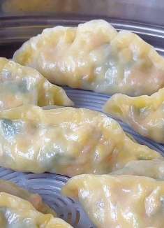 青菜大蒸饺，一周3次才解馋，不放粉条不放肉，也不发面，真好吃