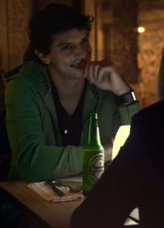 「陈词滥调」的借口，用一瓶啤酒摆脱女友