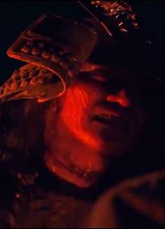 《破墓》2024韩国最新首部冲破千万观影的超猛电影