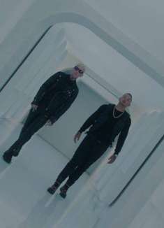 Kane Brown 与 blackbear 合作发布新单曲