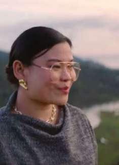 这支广告深刻演绎出：上班如「上坟」