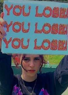 超燃迷幻合成器：Magdalena Bay 新歌「You Lose!」MV