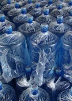 分辨纯净水优劣原来如此简单？看3个地方，放心饮用！